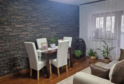 Apartament cu 4 camere decomandat în Central - 8