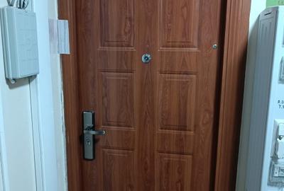 Apartament cu 3 camere circular în Astra - 2