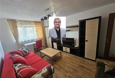 Apartament cu 2 camere decomandat în Micro IV - 4