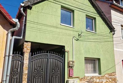 Casa de vanzare - 1