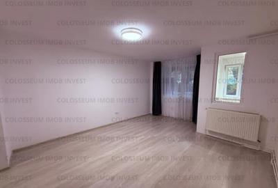 Garsoniera decomandat - zona Astra - 5