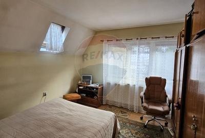 Casă cu 13 camere cu Teren 600 Mp în Voineasa - 34