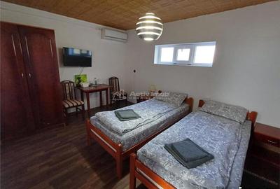 Casă cu 5 camere cu Teren 140 Mp în Moldova Nouă - 14