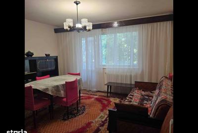 Apartament cu 3 camere în Progresul