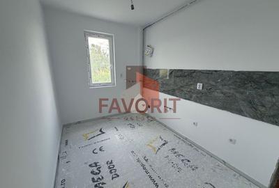 Apartament cu 2 camere semidecomandat în Giroc