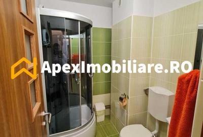 Apartament cu 3 camere decomandat în Teiul Doamnei