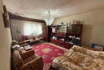 Apartament cu 3 camere decomandat în Burdujeni - 1