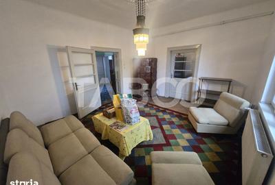 Casă cu 4 camere cu Teren 380 Mp în Trei Stejari - 1