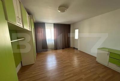 Apartament cu 3 camere decomandat în Micro 11 - 8