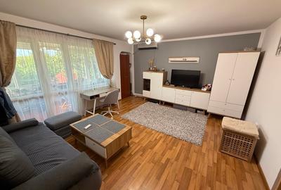 2 camere, Academia Ferdinand I, Parcul Carol, Unirii (parcare la liber), boxa
