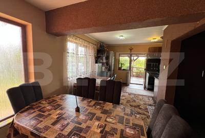 Casa de vanzare, cu 3 camere, 100 mp, zona Odoreului - 5