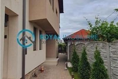 Royal Imobiliare-Vanzare Vila Zona Blejoi - 5
