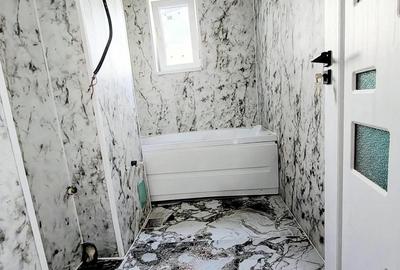 Vand apartament cu 2 camere, Hunedoara, decomandat, zona Micro 7, 30000 euro neg - 1