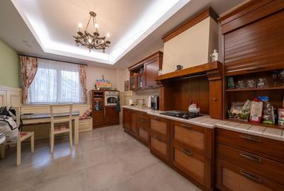 Soseaua Nordului | 4 camere spatioase | 2 locuri de parcare | Centrala proprie - 6