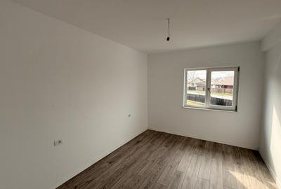 Casă individuală cu 4 camere cu Canalizare în Miroslava - 17