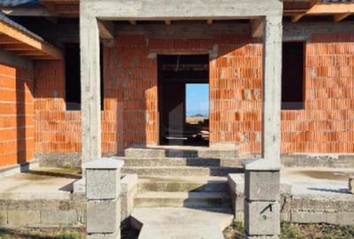 Casa la rosu, 4 camere, 145,31 mp utili, 715 mp teren, zona - 23