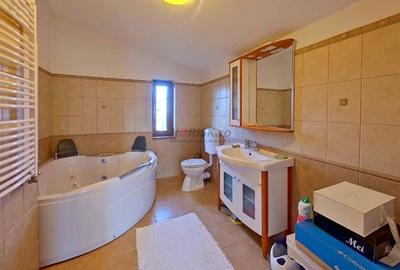 Casă individuală cu 4 camere cu Canalizare în Dobroești - 21