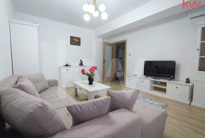 Apartament cu 2 camere decomandat, mobilat în Central
