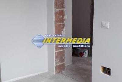 Casă individuală cu 4 camere cu Canalizare în Cetate - 3