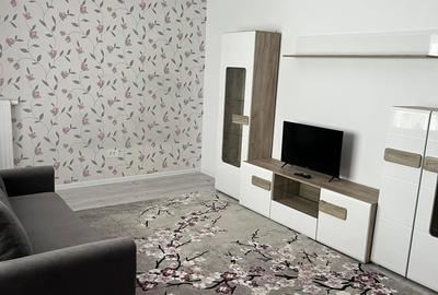 Apartament cu 2 camere decomandat, mobilat în Tractorul - 7