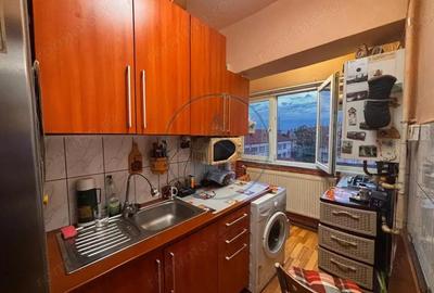 Garsonieră decomandată în Central - 1