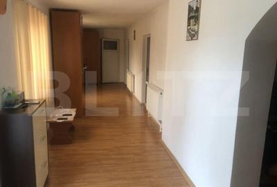 Casă cu 4 camere cu Teren 1420 Mp în Central - 7
