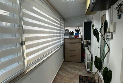 Apartament cu 2 camere semidecomandat în CET - 6