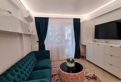 Apartament cu 3 camere decomandat, mobilat în Central