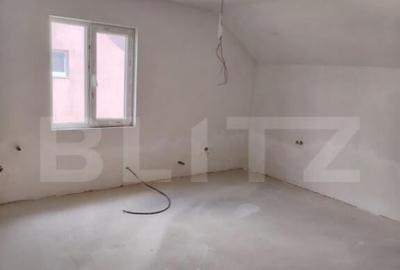 Casa individuala cu 5 camere, 200 mp, cu 24 ari teren, zona - 12