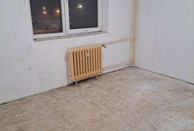 Apartament cu 3 camere decomandat în Decebal - 10
