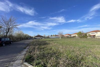 Domne?ti, Curtea Domneasca teren 2572mp, deschidere 44ml, u - 4