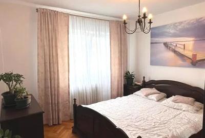 Apartament 2 camere zona Vasile Aaron