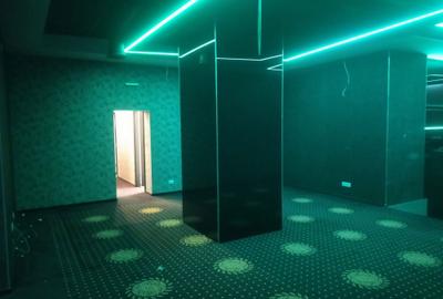 Spațiu comercial, de 150 mp, în Central - 2
