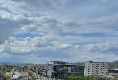 Apartament cu 2 camere decomandat în Vest - 8