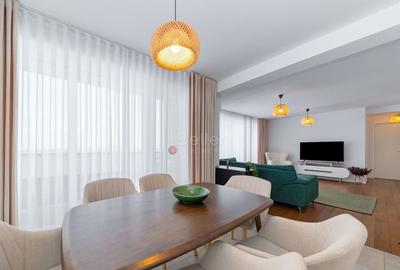 Apartament cu 4 camere decomandat, mobilat în Tractorul - 35