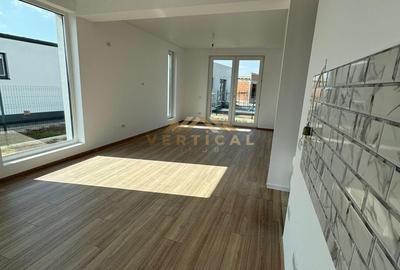 Casă cu 3 camere cu Teren 338 Mp în Vidra - 1