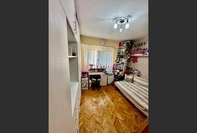 Apartament 2 camere, decomandat, zonă Torontal - 51 mp +3.52 mp balcon - 4