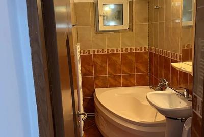 Apartament 2 camere etaj 2 - 4