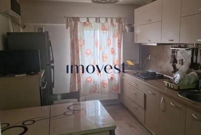 Apartament cu 2 camere decomandat în Carpați 2 - 10