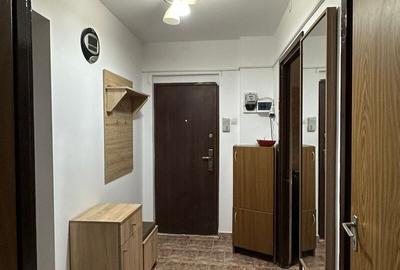 Apartament cu 4 camere decomandat, mobilat în Titan - 2