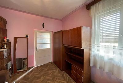 Casă cu 5 camere cu Canalizare în Brănești - 13