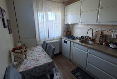Casă cu 4 camere cu Teren 400 Mp în Sânpetru - 3