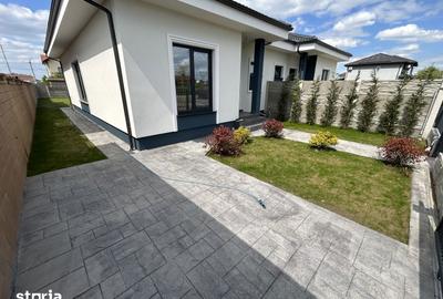 Casă cu 3 camere decomandat cu Teren 330 Mp în Moșnița Nouă - 10