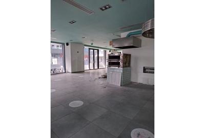 Spațiu comercial, de 270 mp, în Pipera - 4