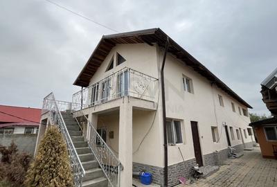 Casă individuală cu 7 camere cu Teren 861 Mp în Poroinica - 2