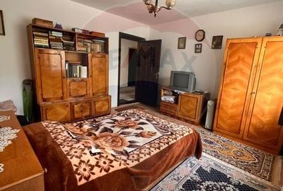 Casa / Vila cu 11 camere de vanzare - 2