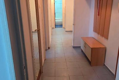 Apartament cu 3 camere decomandat în Militari - 3