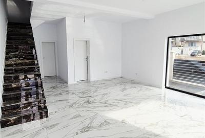 Casă cu 4 camere cu Teren 250 Mp în Bucium - 4