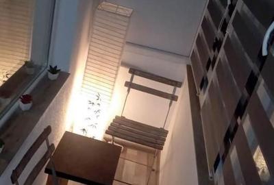 Garsonieră decomandată în Central