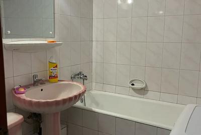 Inchiriez apartament 2 camere - 4